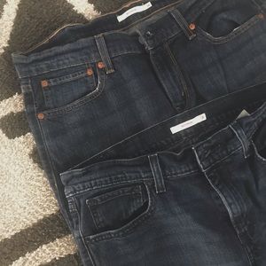 Two Levi’s boyfriend jeans size 30